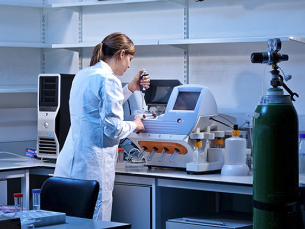 Lily researcher working in a laboratory